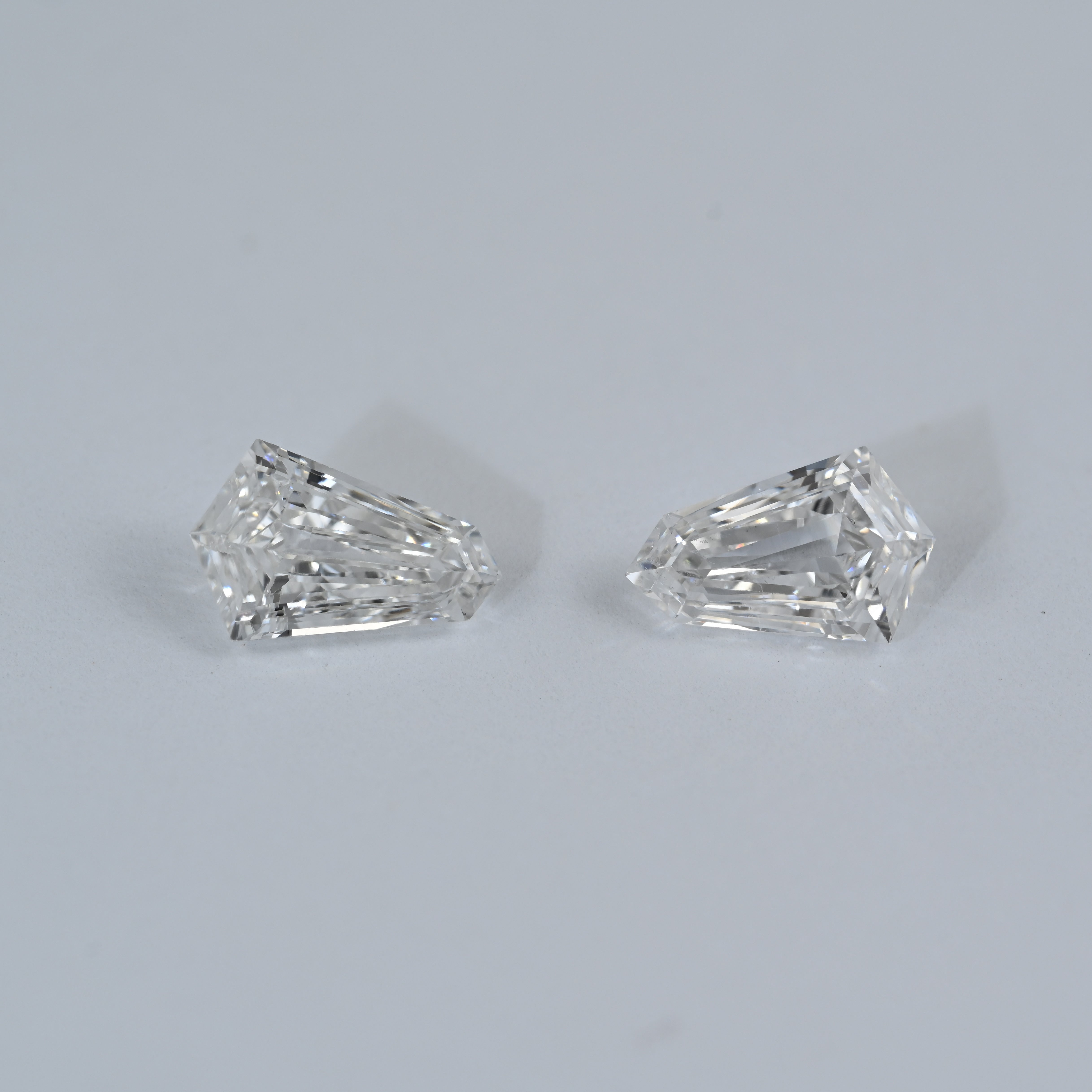 1.47 Carat Tie Shape Natural Diamonds Pair – F/F Color, VVS2/VS2 Clarity