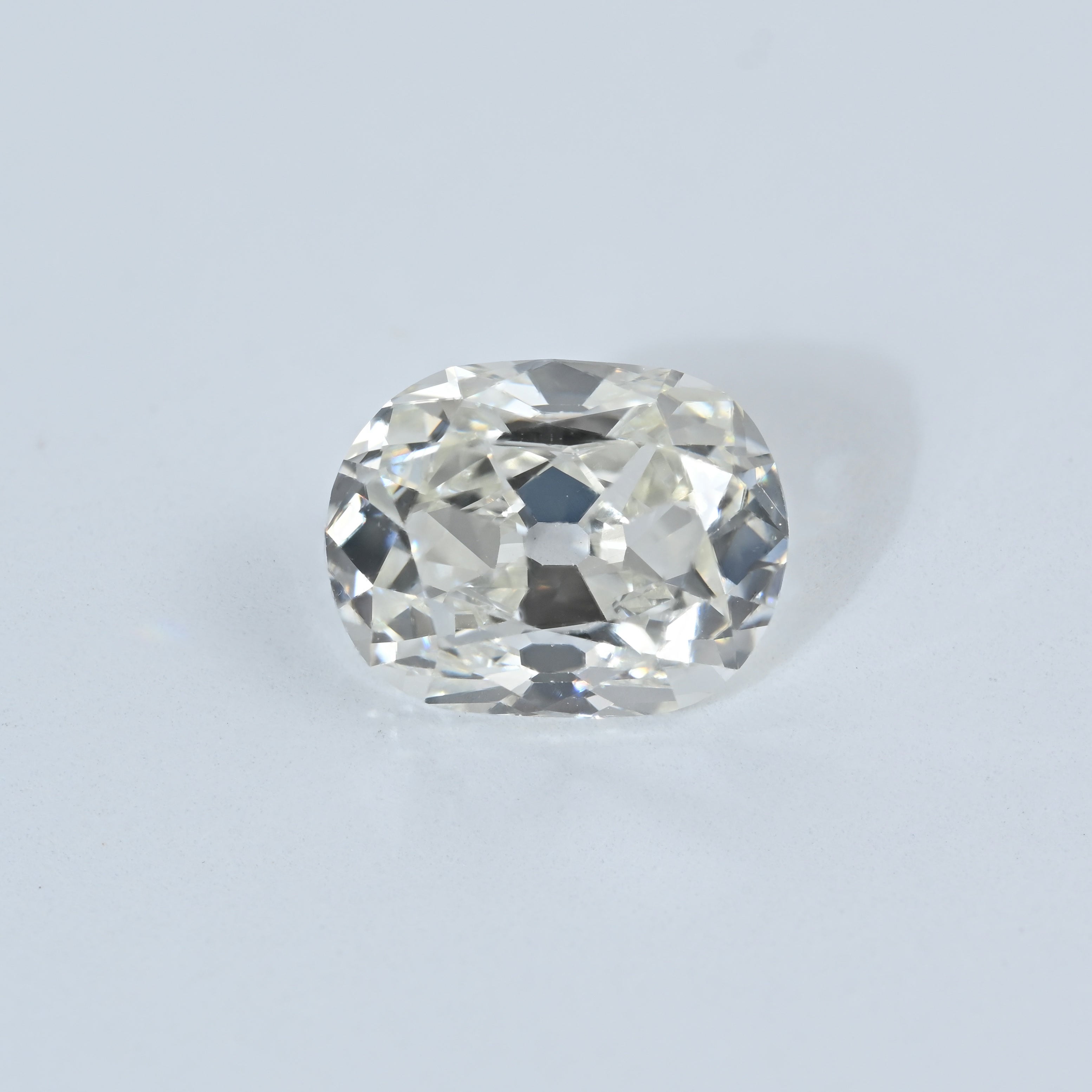 1.59 Carat Old Cut Oval Shape Natural Diamond – J Color, VS1 Clarity
