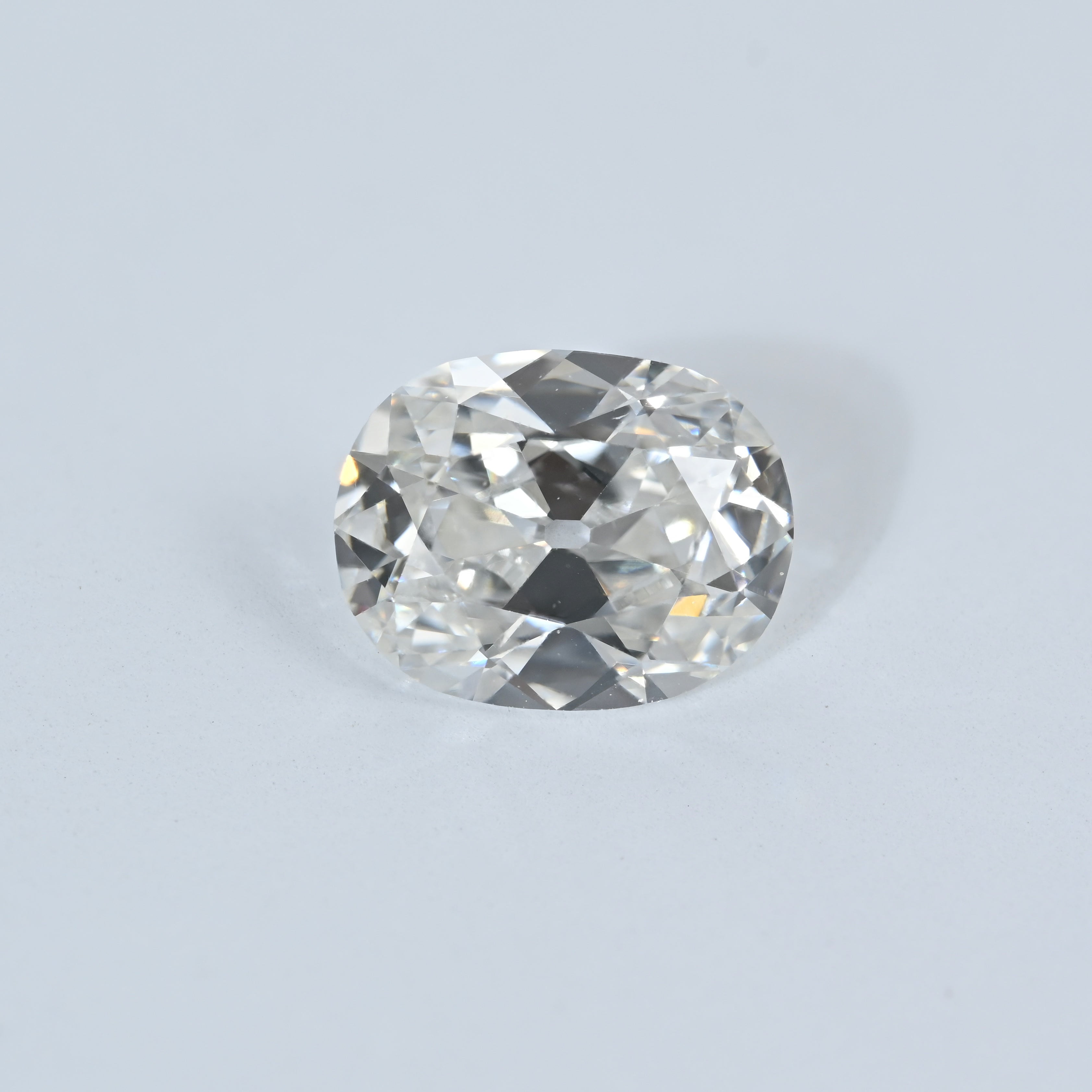 Old Cut Oval