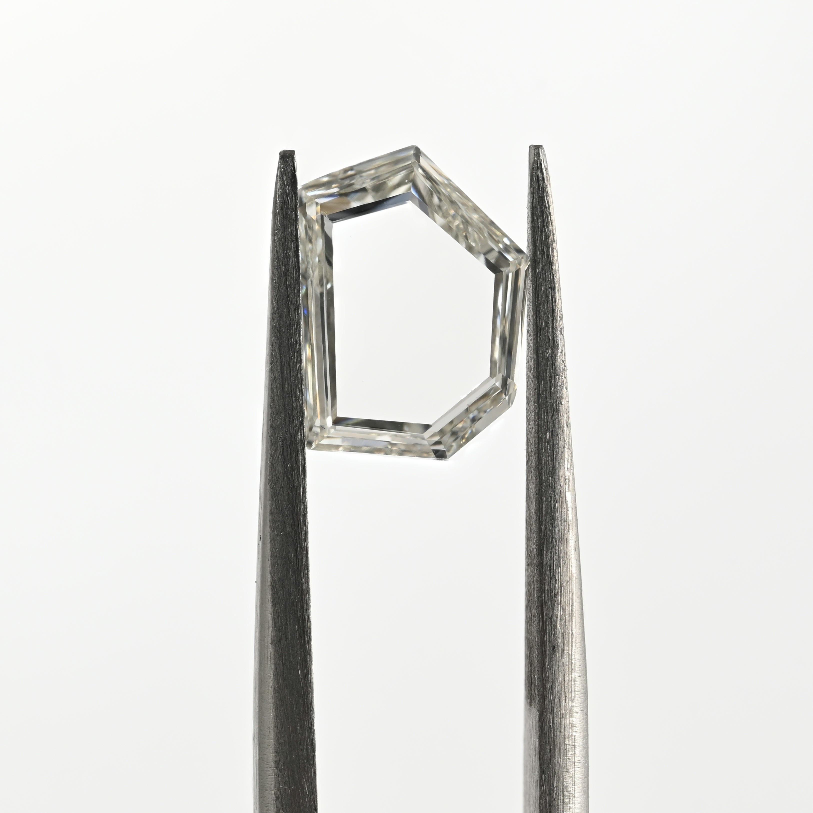 1.34 Carat Poitrait Shape Natural Diamond – H Color, VS1 Clarity