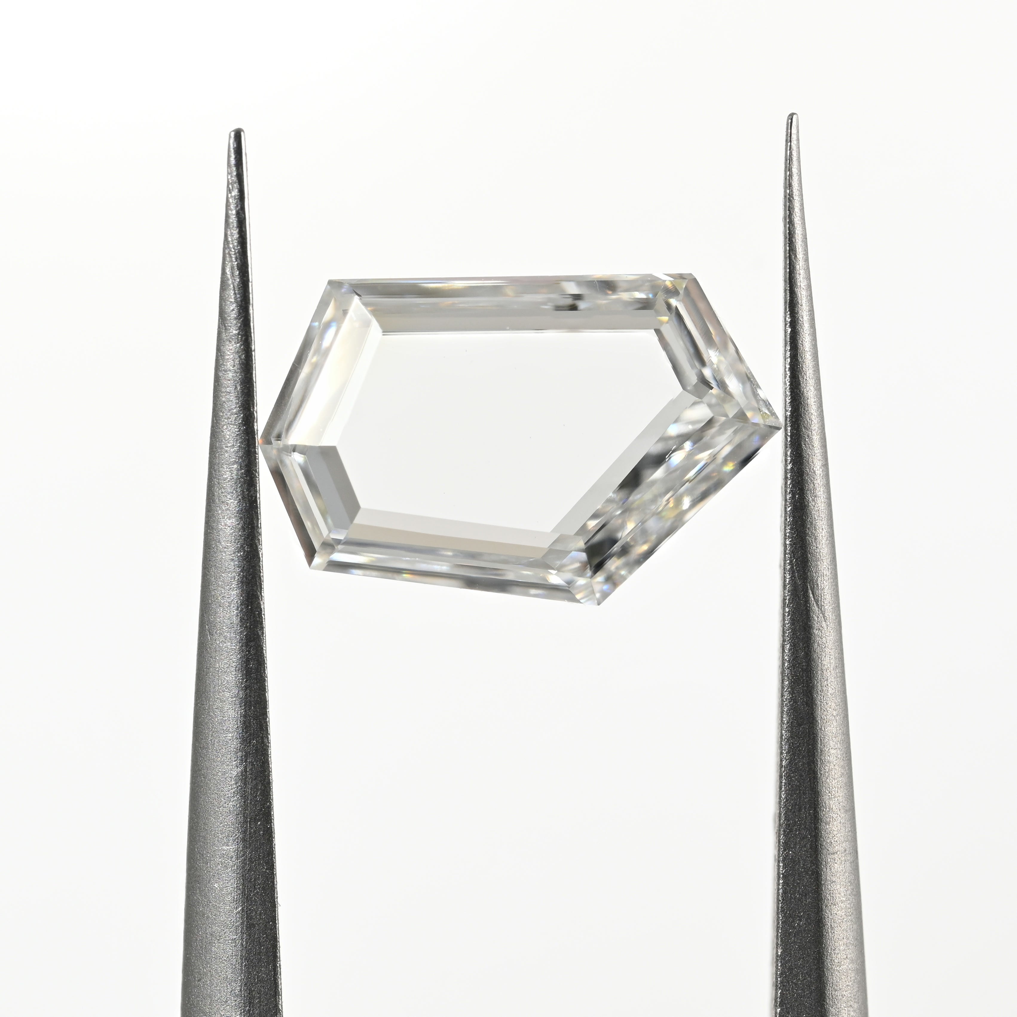 1.01 Carat Portrait Shape Natural Diamond – E Color, VS1 Clarity