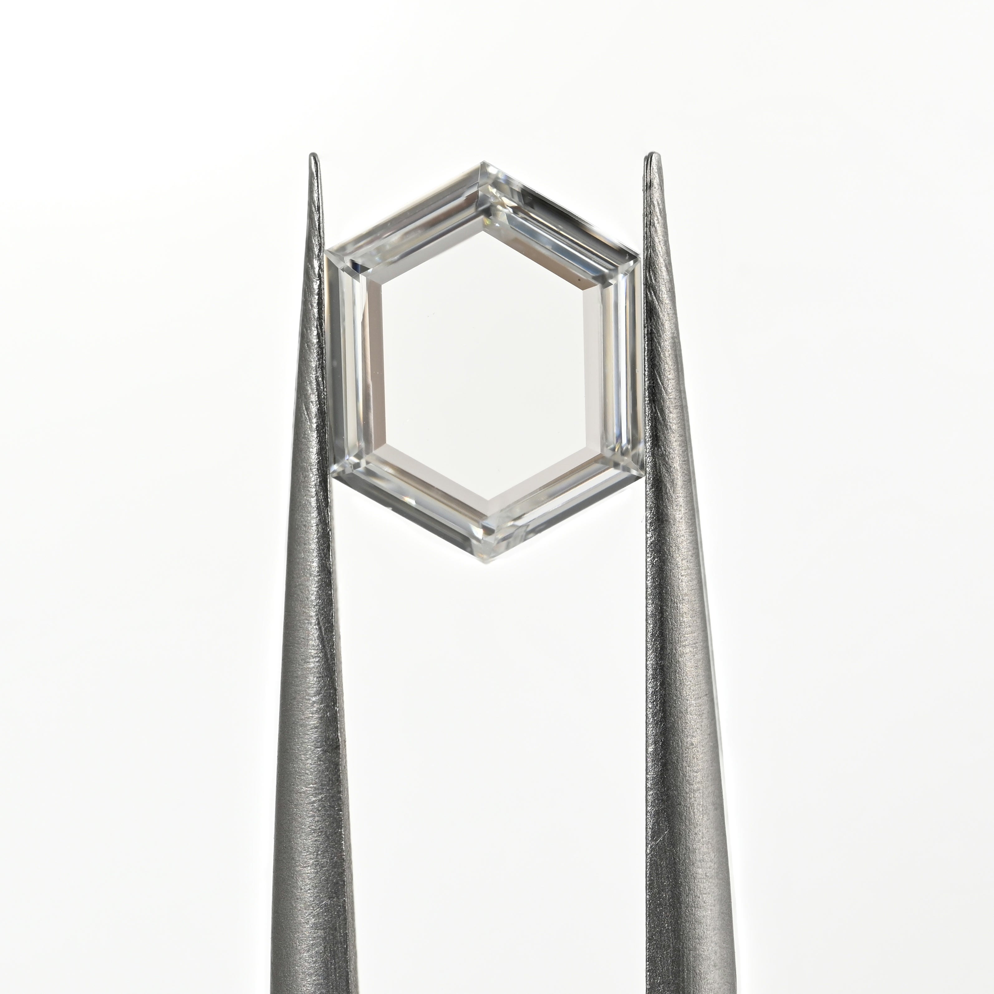 1.00 Carat Poitrait Shape Natural Diamond – F Color, VS1 Clarity
