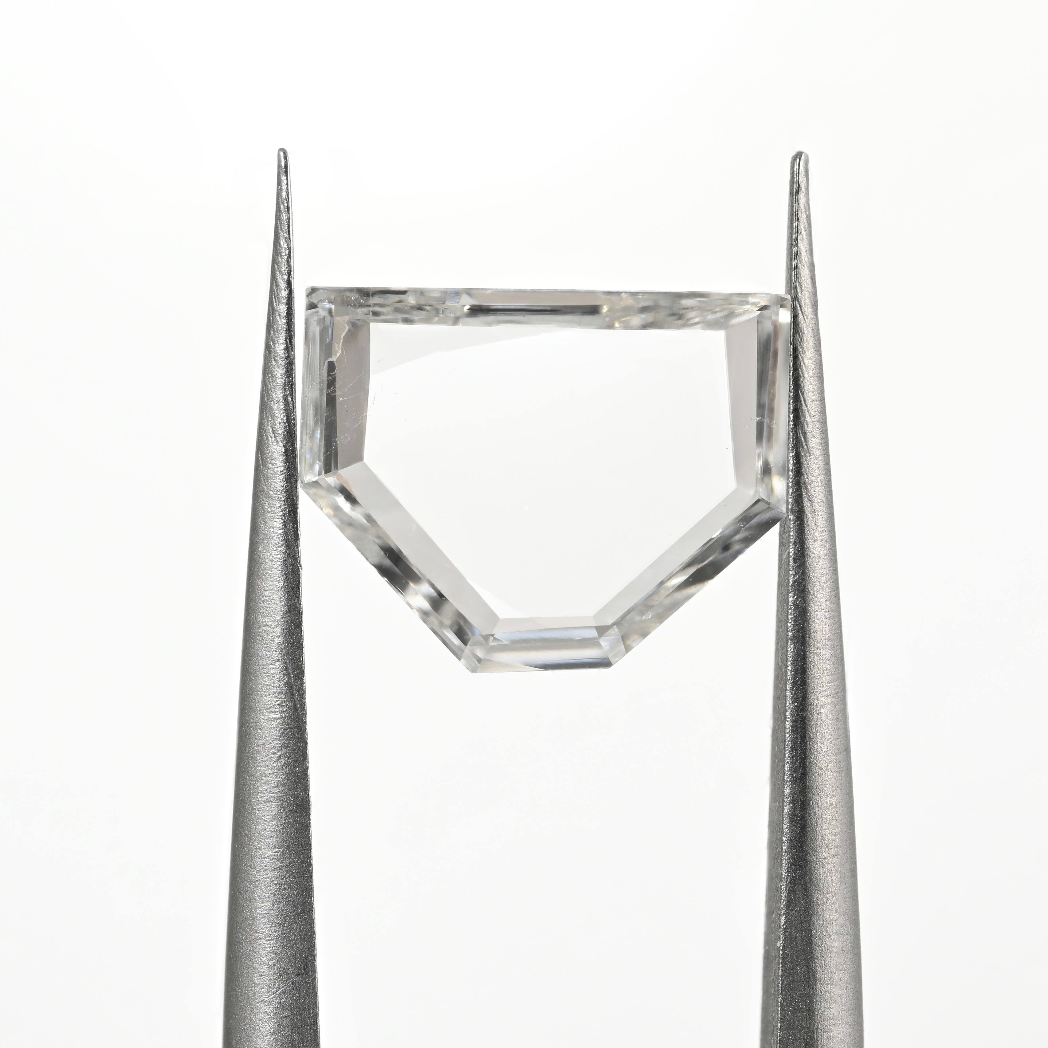 0.90 Carat Portrait Shape Natural Diamond – F Color, SI1 Clarity
