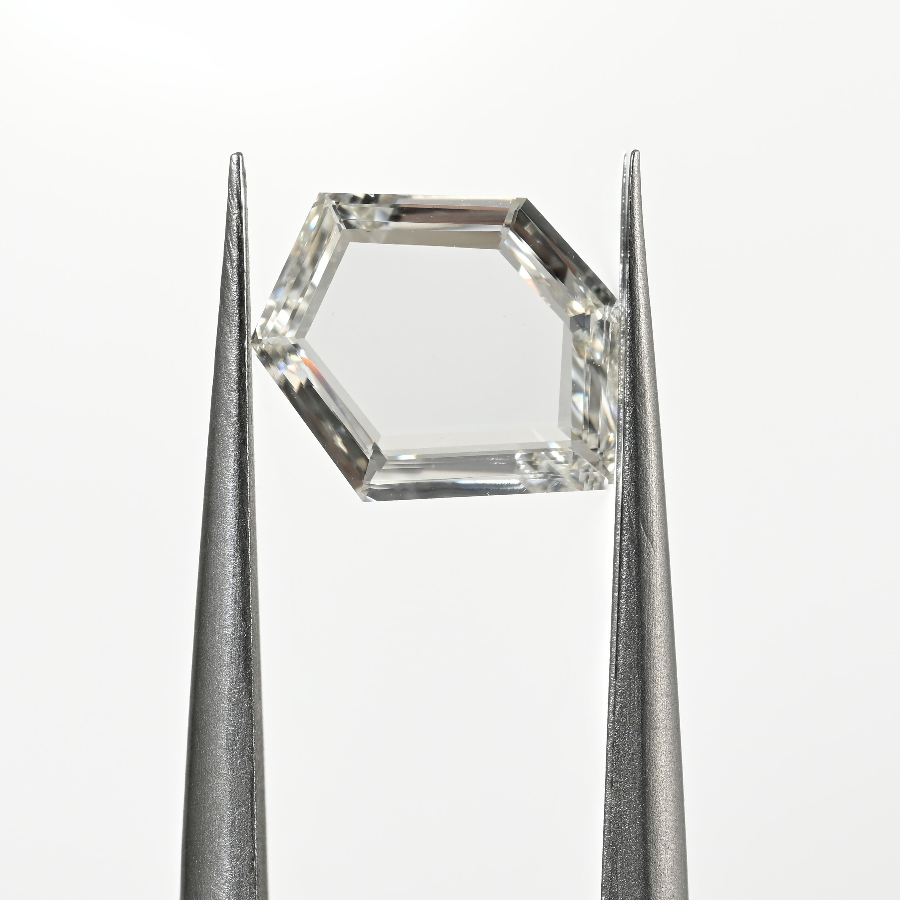0.80 Carat Poitrait Shape Natural Diamond – H Color, VS1 Clarity