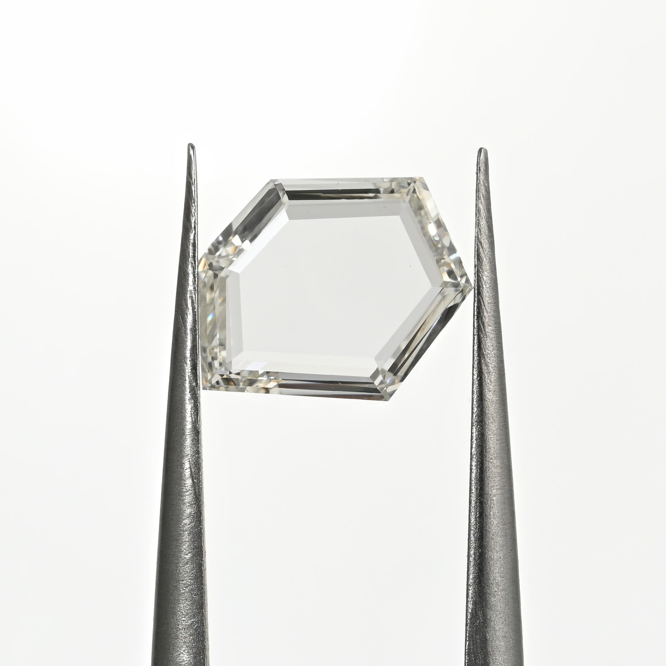 0.80 Carat Poitrait Shape Natural Diamond – H Color, VS1 Clarity
