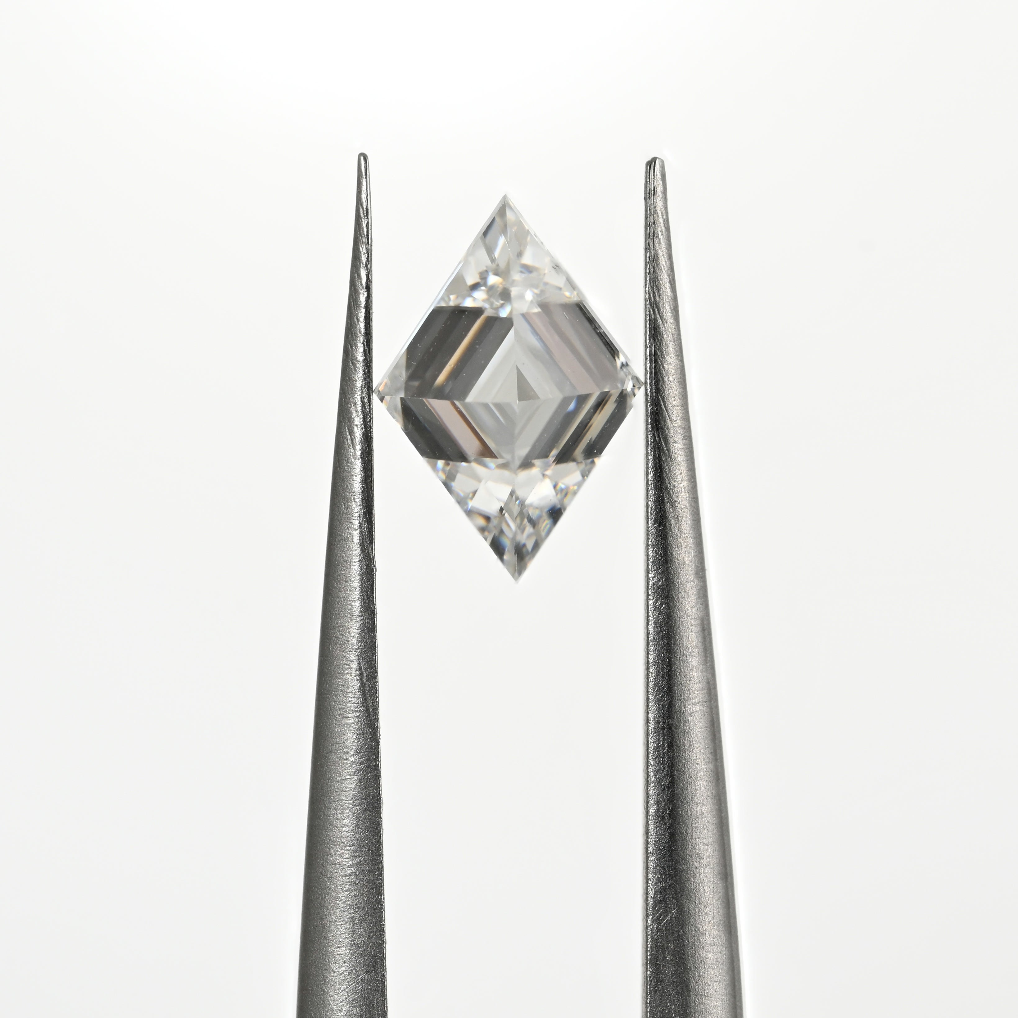 0.72 Carat Kite Shape Natural Diamond – E Color, VS2 Clarity