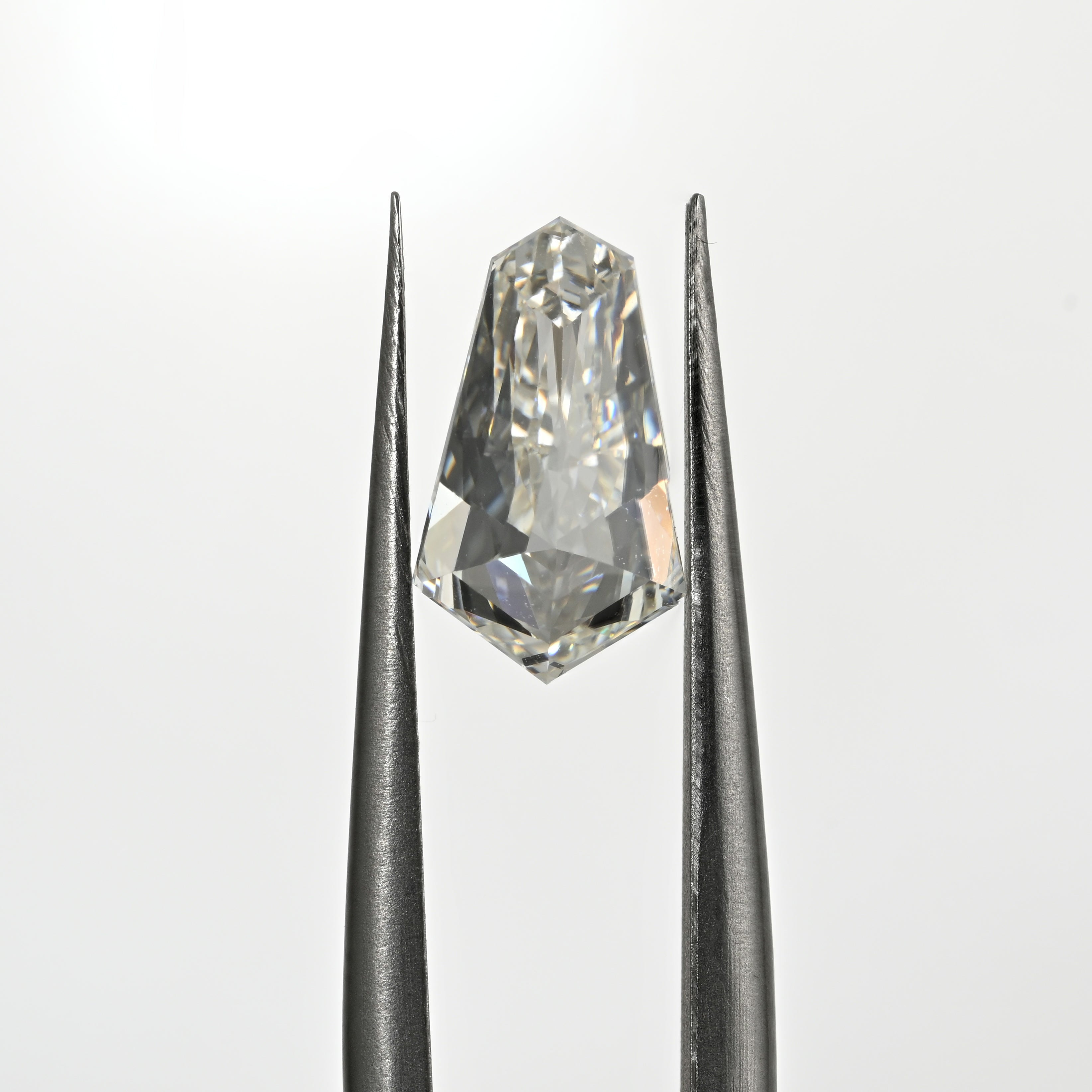 2.08 Carat Tie Shape Natural Diamond – I Color, VVS2 Clarity
