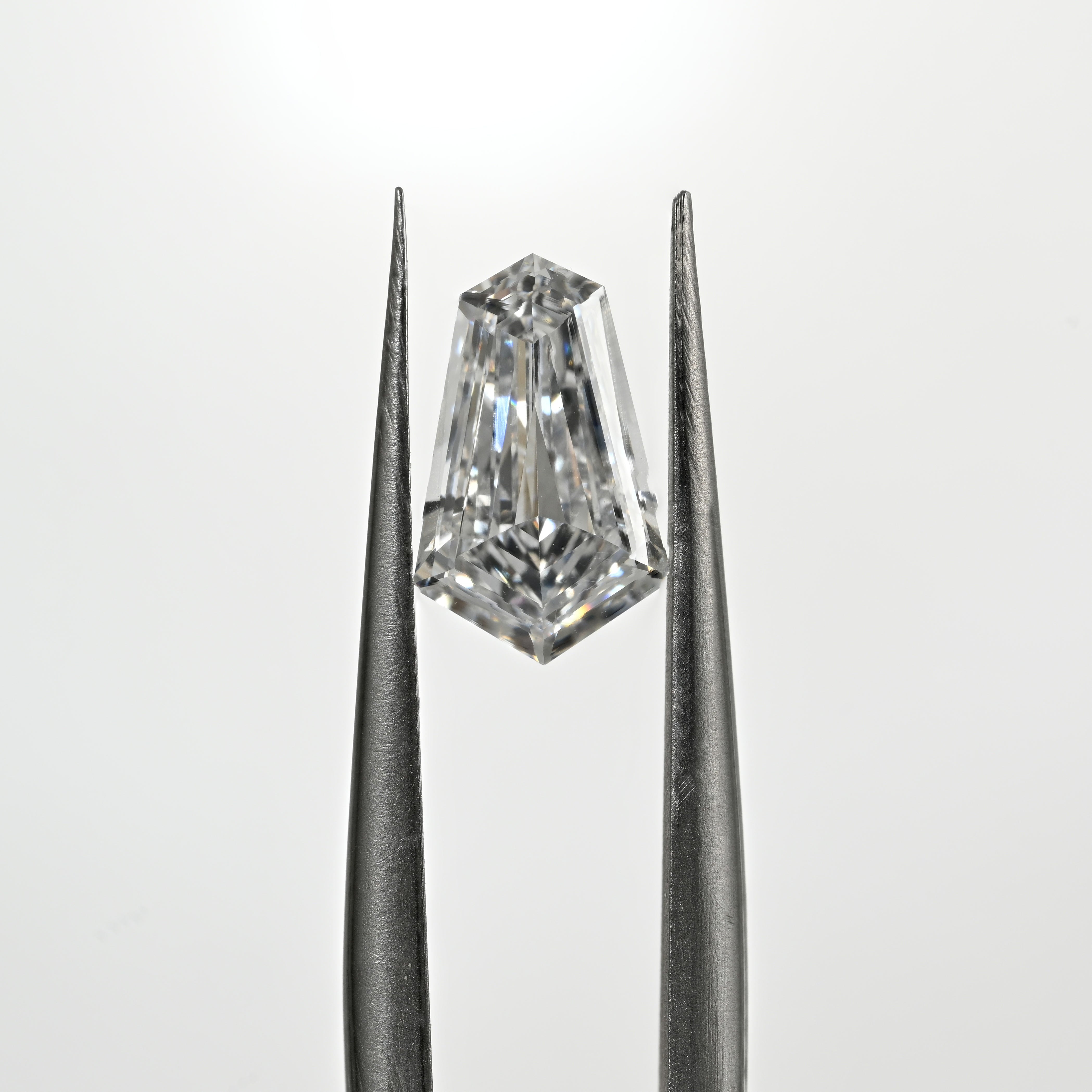 1.55 Carat Tie Shape Natural Diamond – D Color, VS1 Clarity