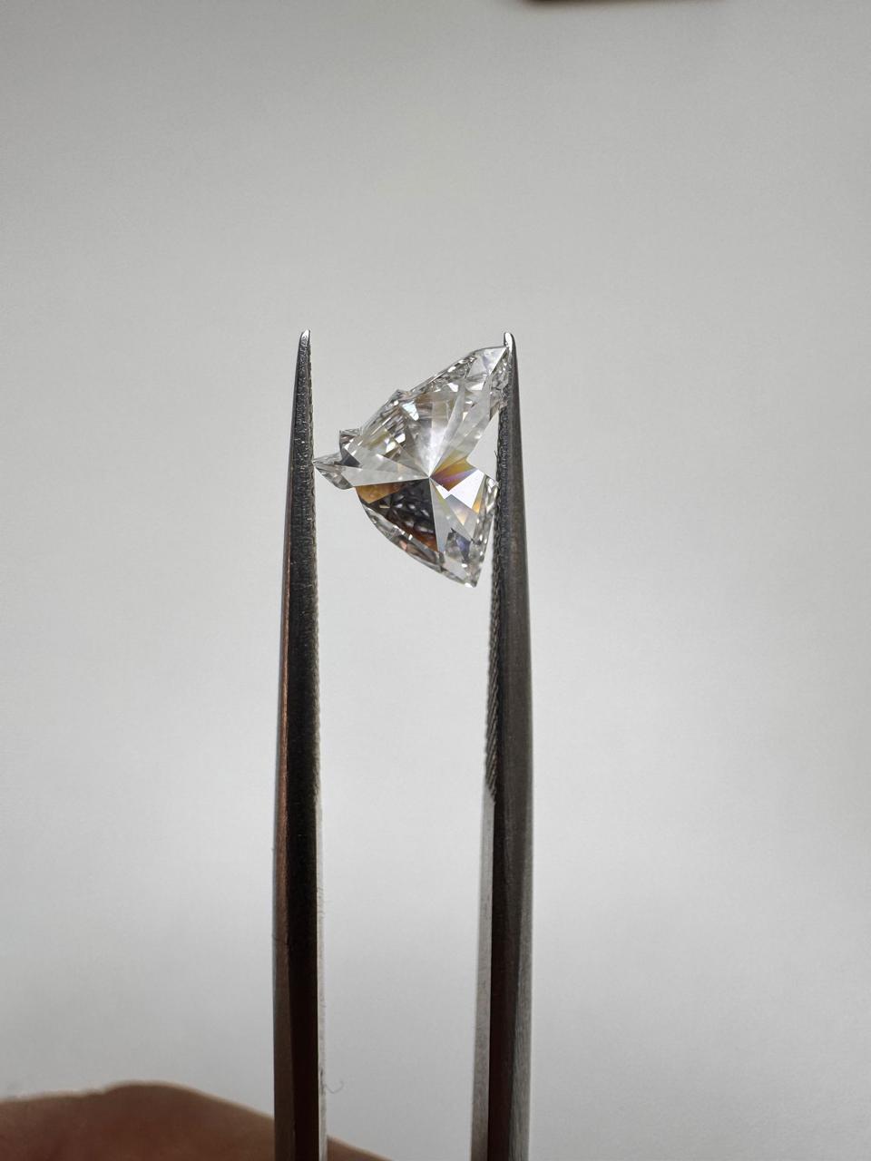 0.92 Carat Horse Head Shape Natural Diamond – F Color, VS1 Clarity (GIA Certified) – 5221997451