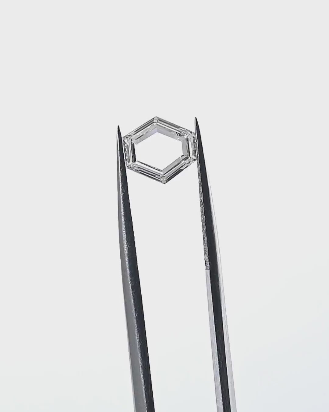 1.14 Carat Poitrait Shape Natural Diamond – H Color, VS1 Clarity