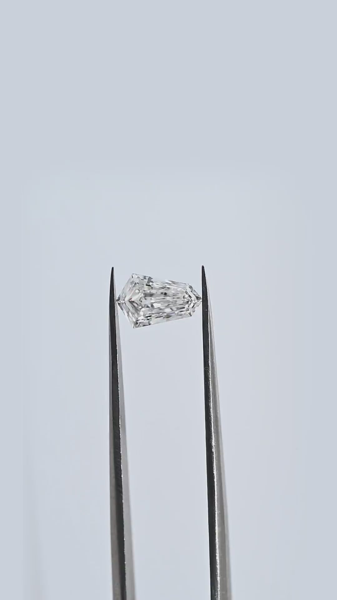 1.39 Carat Tie Shape Natural Diamonds Pair – G/H Color, VVS2/VS2 Clarity