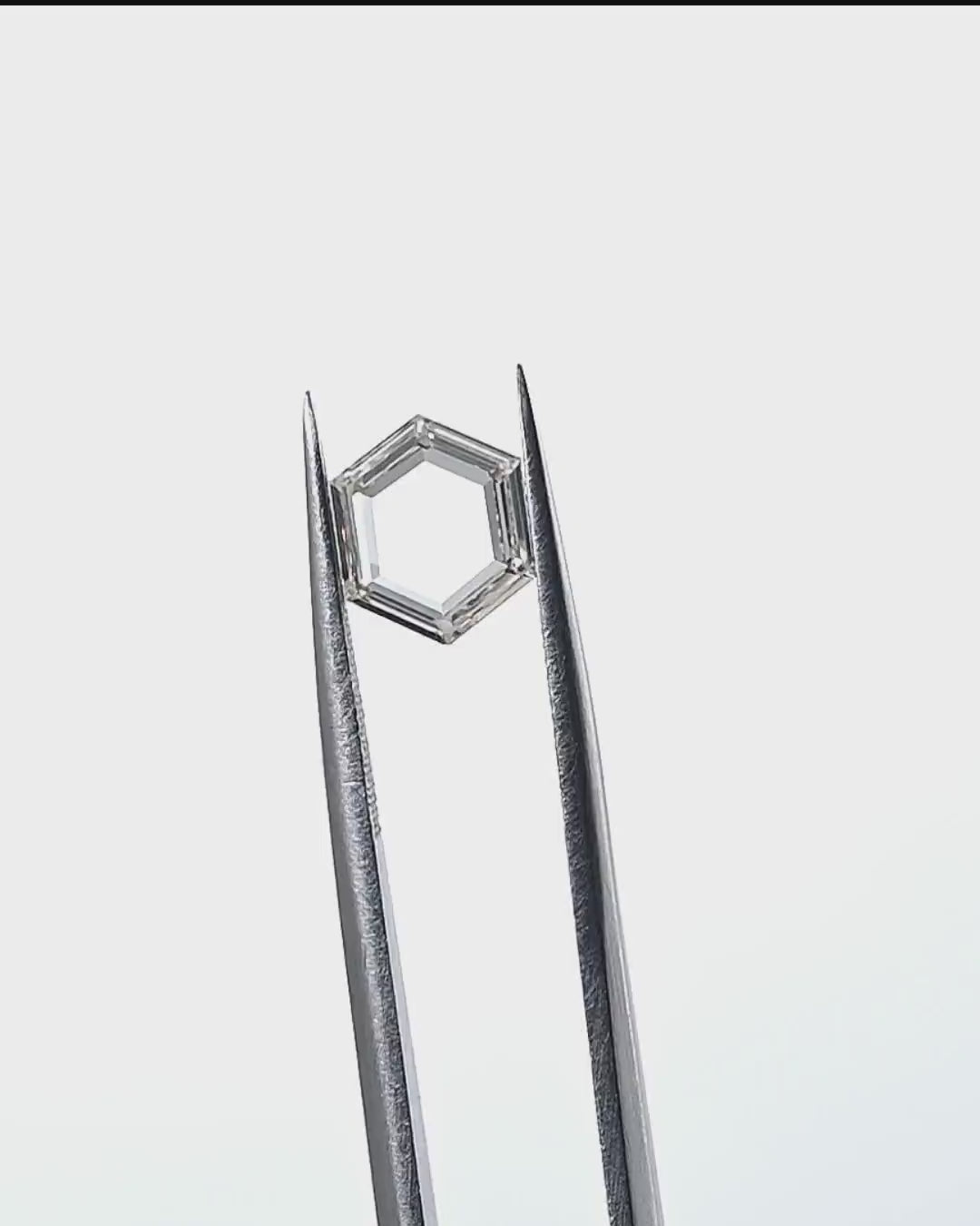 1.14 Carat Poitrait Shape Natural Diamond – J Color, VS1 Clarity