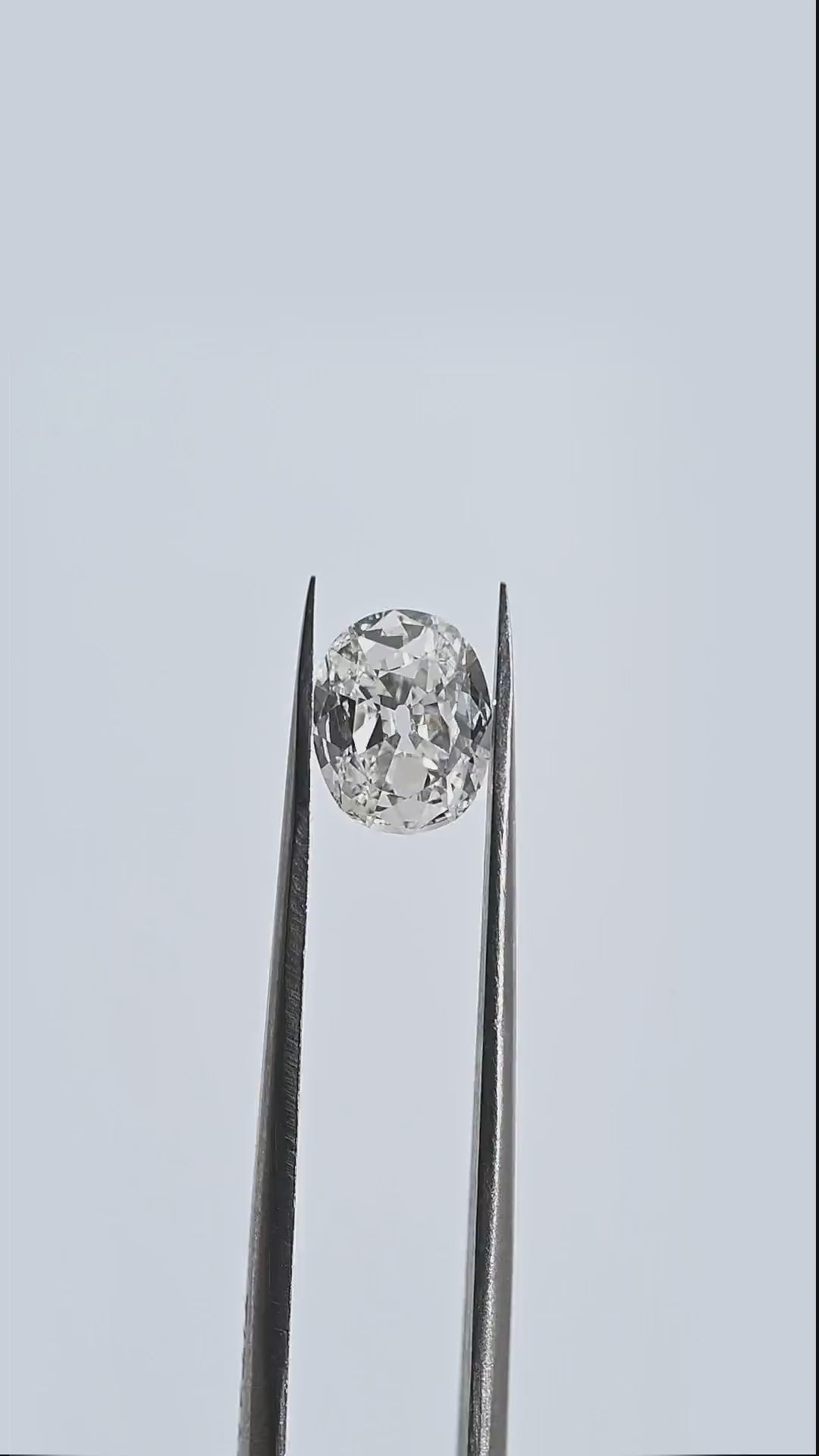 1.52 Carat Old Cut Oval Shape Natural Diamond – I Color, VVS2 Clarity