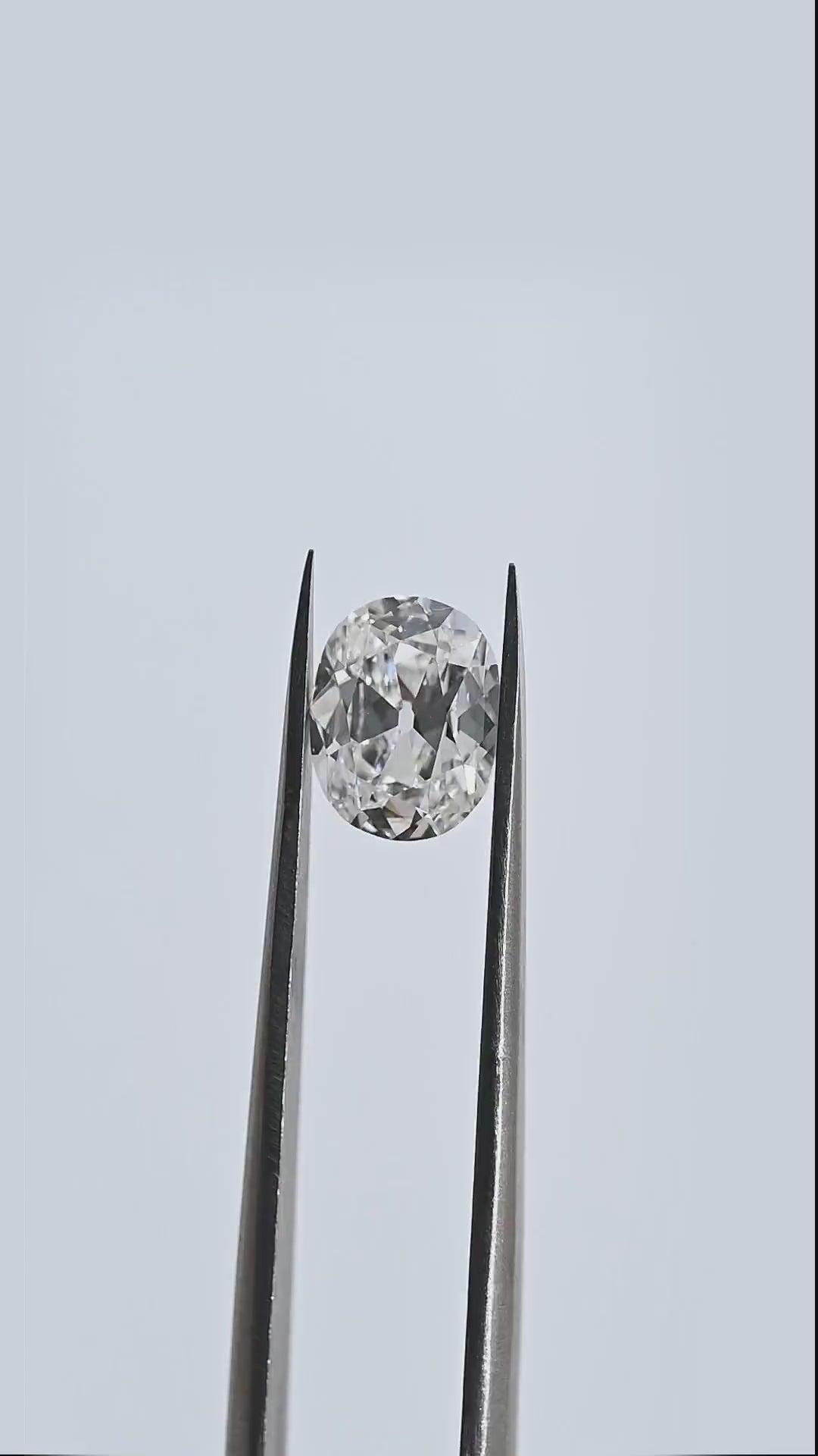 1.59 Carat Old Cut Oval Shape Natural Diamond – H Color, VS2 Clarity