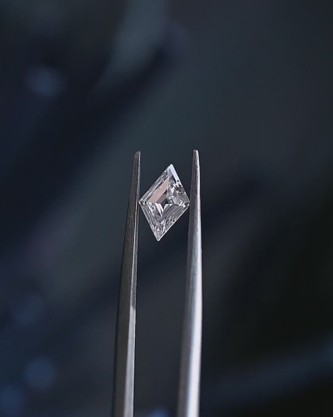 0.69 Carat Kite Shape Natural Diamond – H Color, VS1 Clarity