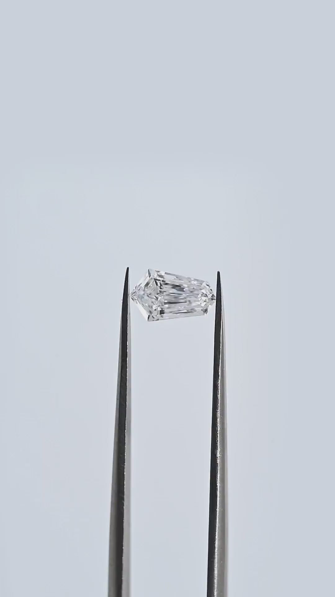 1.40 Carat Tie Shape Natural Diamonds Pair – E/F Color, VVS1/VVS2 Clarity