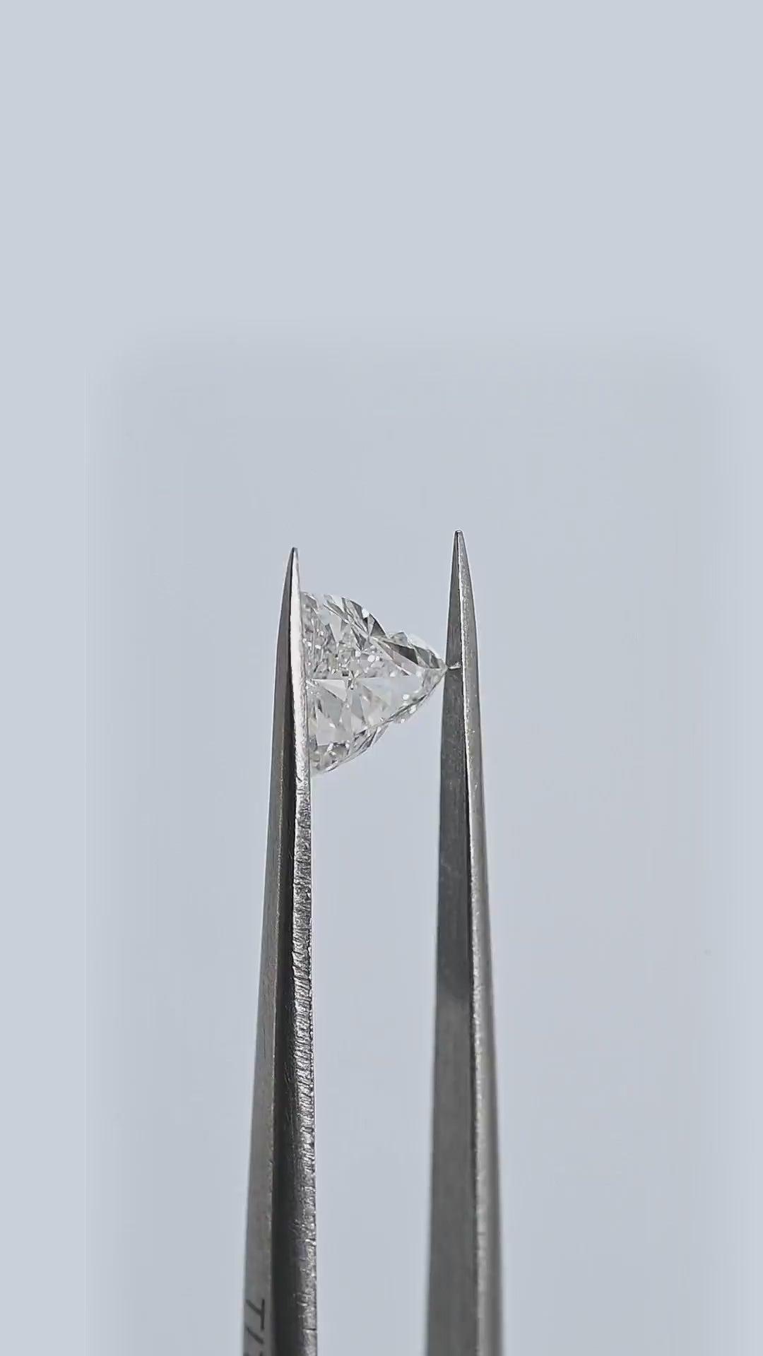 1.68 Carat Flower Shape Natural Diamonds Pair – H/H Color, SI1/SI1 Clarity