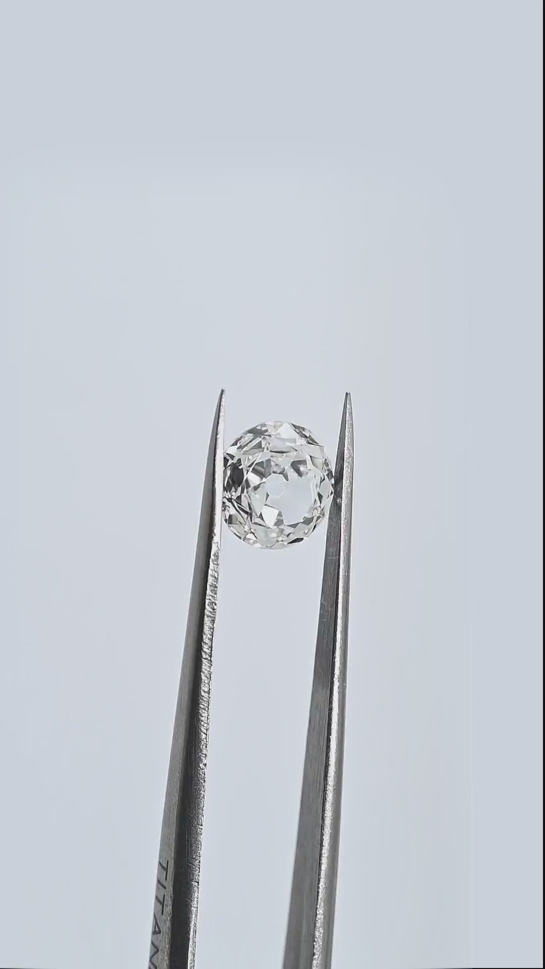 1.13 Carat Old Cut Round Shape Natural Diamond – I Color, VS1 Clarity